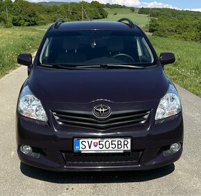 ZNÍŽENÁ CENA do DecembrA Toyota Verso 1.8 benzín 100k km