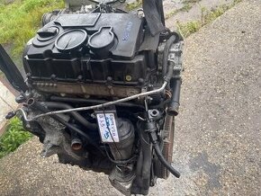 MOTOR KOMPLETNÝ BLS VW GOLF V 1.9 TDI 105KM