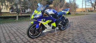 Yamaha R6