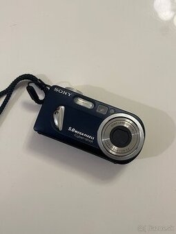 Sony Cybershot DSC-P12