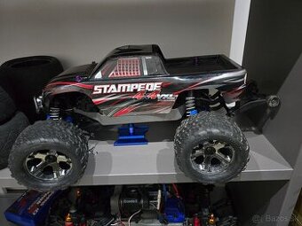 Traxxas stampede 4x4 vxl tgi 1/10