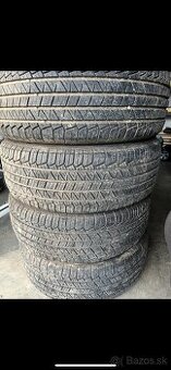 225/60 R17