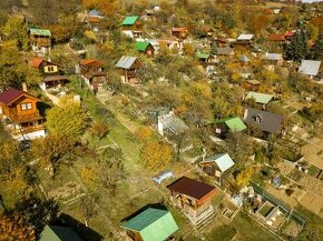 ZÁHRADNÁ CHATKA SO SLNEČNÝM POZEMKOM 637M2, Dolný Kubín - 1