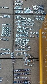 Predám emblem Znak Logo Napis Toyota Honda