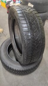 Dunlop 235/60R18 zimné - 1