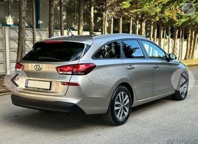 Hyundai i30 cw 1.6 crdi 157000 km