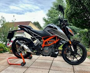 KTM 125 Duke 2021