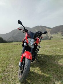 Aprilia Shiver 750