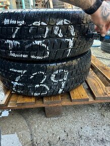 Z39 2ks zimné 225/70R15C