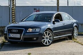 Audi A8 4.2 V8 quattro tiptronic - 1