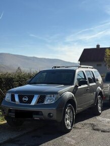 Nissan pathfinder 2.5dci