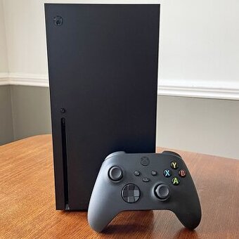 XBOX SEREIS X 1TB cena 450eur je aj s hrami