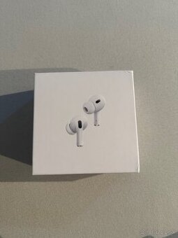 AirPods Pro (2nd generation