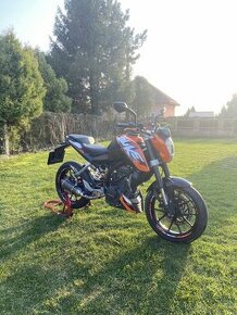 KTM Duke 125 11kW