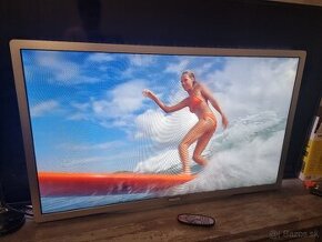 PHILIPS SMART TV 132cm model:  52PFL9606K I 02 Ambilight