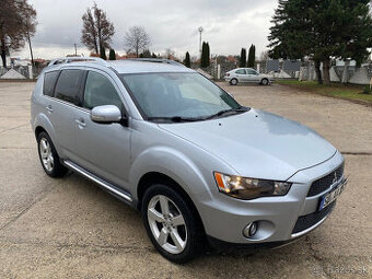 Mitsubishi Outlander 2.0 benzin + LPG r.v 2010 top stav