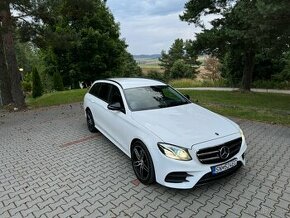 Mercedes-Benz E400 4matic - 1