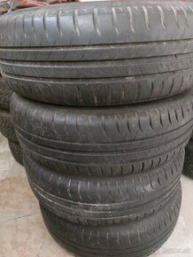 175/65 R15