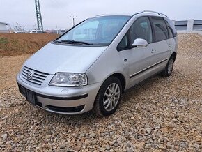 VW Sharan 1,9Tdi 85KW 4x4 220KM 7miestne