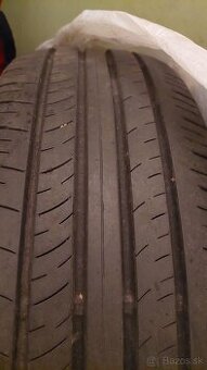 215/60 r17 dunlop