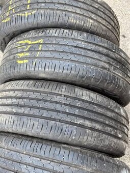 215/60R17