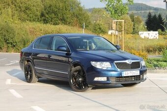 Škoda Superb 1.8 TSI Elegance DSG