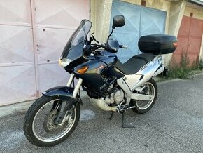 Aprilia Pegaso 650 cube