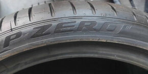 Pirelli 225/40r19 P Zero letné - 1