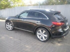 Rozpredám INFINITI FX30dS - 1