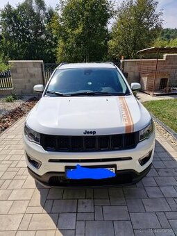 Jeep Compass 1.3 GSE - 1