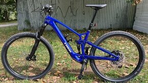 Celoodpružený karbónový ebajk Trek Fuel EXe 9.5 veľ. XL