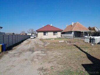 Predaj novostavba 4 izbový RD, pozemok 1100 m2 Zbehy Nitra