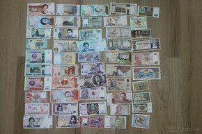 UNC bankovky 50 kusov mix (č.1)