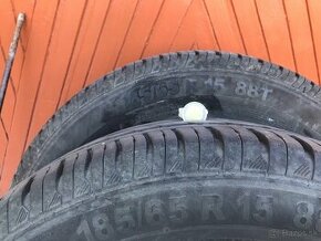 Continental 185/65r15 - 1