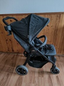 Britax Römer B-AGILE M