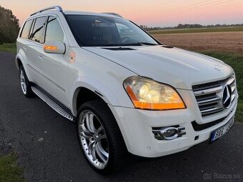 Mercedes gl 550 v8