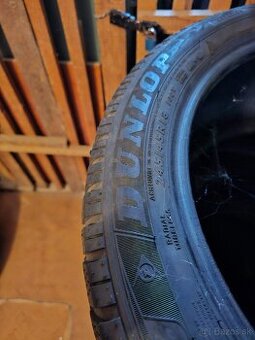 Dunlop 245/45 r18 - 1