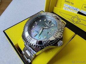 Invicta Diamond