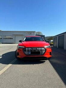 Audi e-tron 55 quattro r.v. 2021, 32000 km - 1