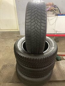 Zimné pneu 215/65R16 viem aj prezuť