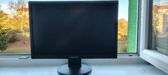 Samsung LCD monitor 19"