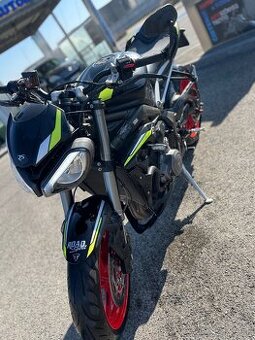 Triumph Street Triple 765RS facelift rocník (naháč) 2020