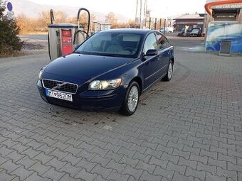 Volvo s40