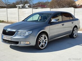 Škoda Superb 2.0 TDI Elegance DPF