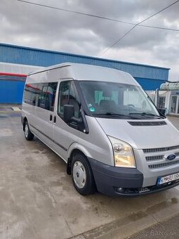 Ford Transit 9miest