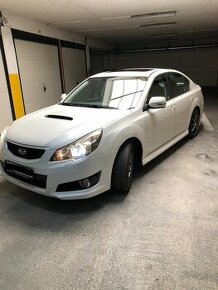 Subaru legacy 2,0 D Sport