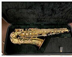 Alt saxofón Yamaha YAS 52 - 1