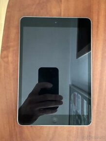 Predám Apple Ipad mini 2 silver