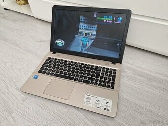 ASUS VivoBook X541S 15,6" 150 €