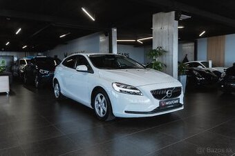 Volvo V40 T2 Momentum PRO 1.5L 122k